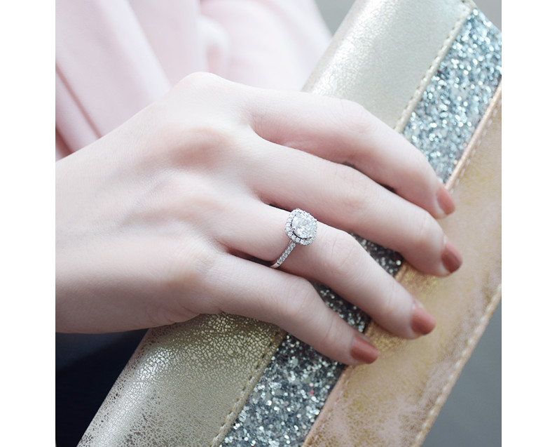 Auroses Halo Ring